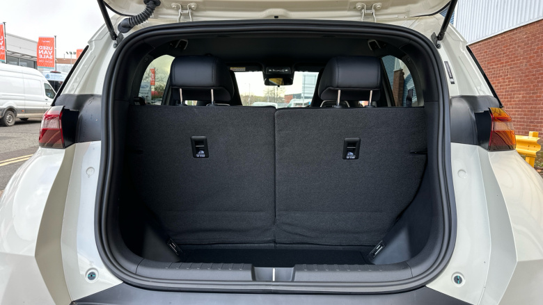 BYD Dolphin Surf 115kW Comfort 43kWh 5dr Auto Electric Hatchback